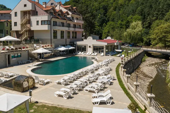 Lukovska Banja | Banje na planini Srbija 